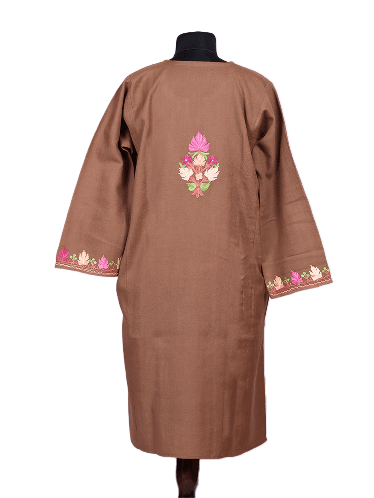 Gulposh-e-chinar:Chinar Aari Embroidery Pheran - Shopping in Kashmir