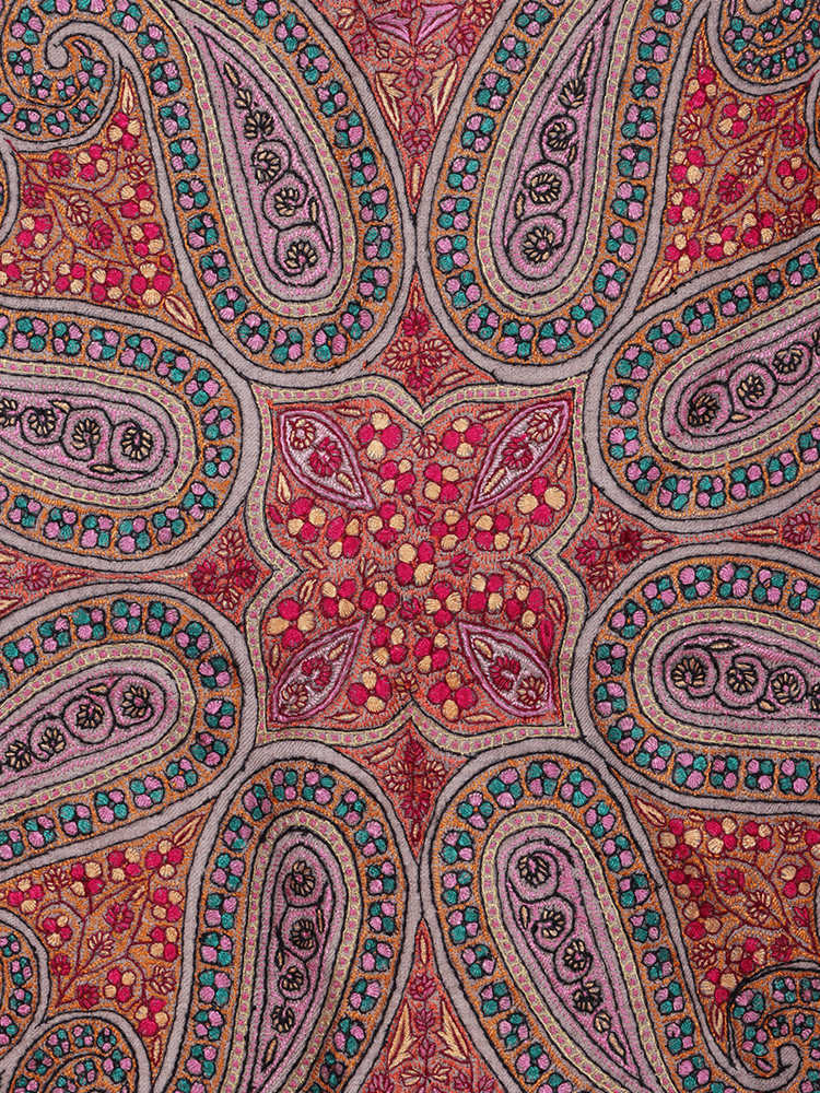 Natural Base Jama Embroidered Pashmina Shawl - Shopping in Kashmir