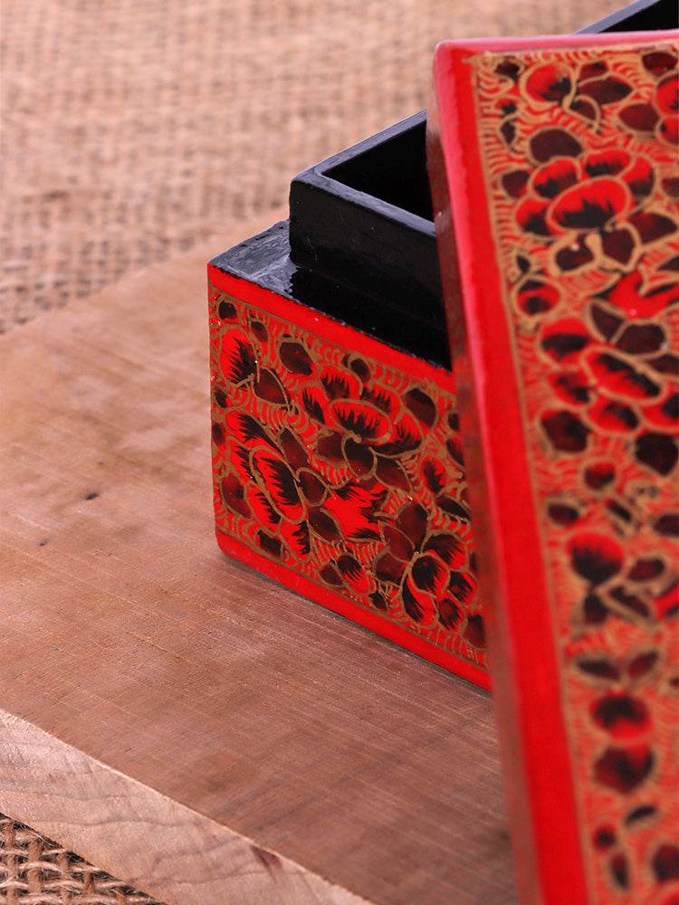 Bold Red Papier Mache Tissue Box - Shopping in Kashmir