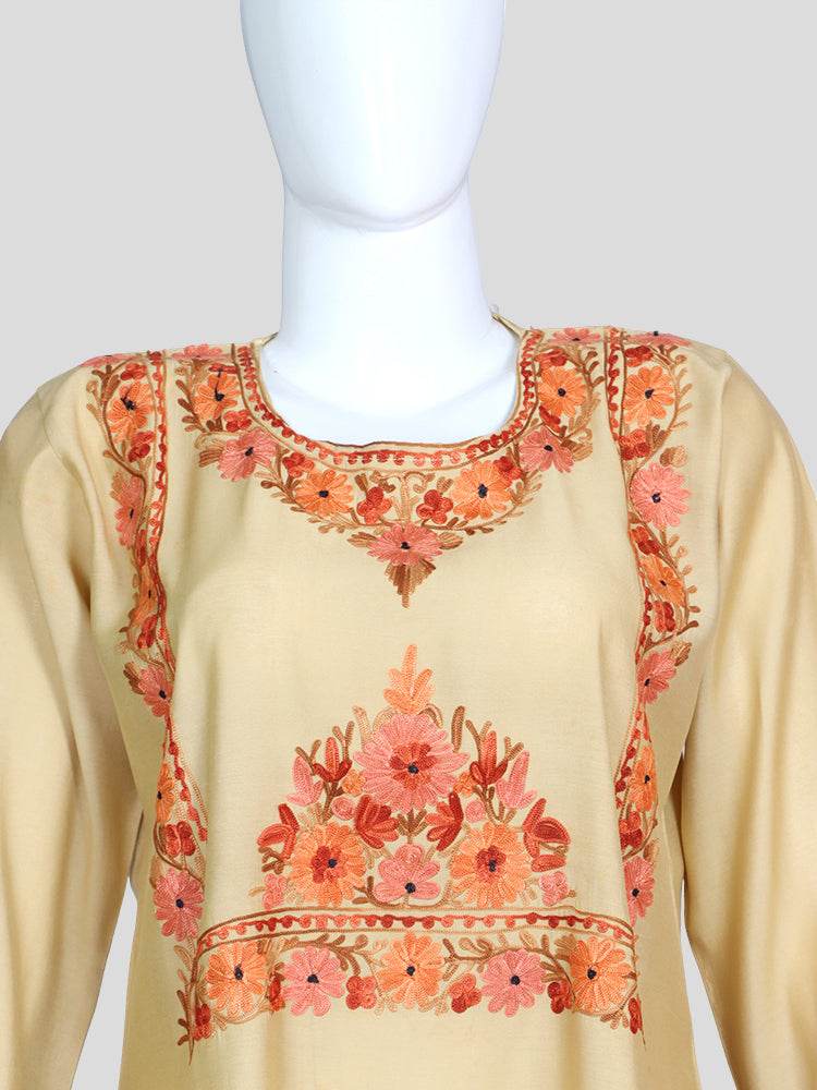 Zariya Kashmiri Aari Embroidered Cream Brulee Silk Coord Set - Shopping in Kashmir