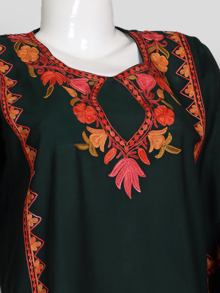Zariya Kashmiri Aari Embroidered Timber Green Silk Coord Set