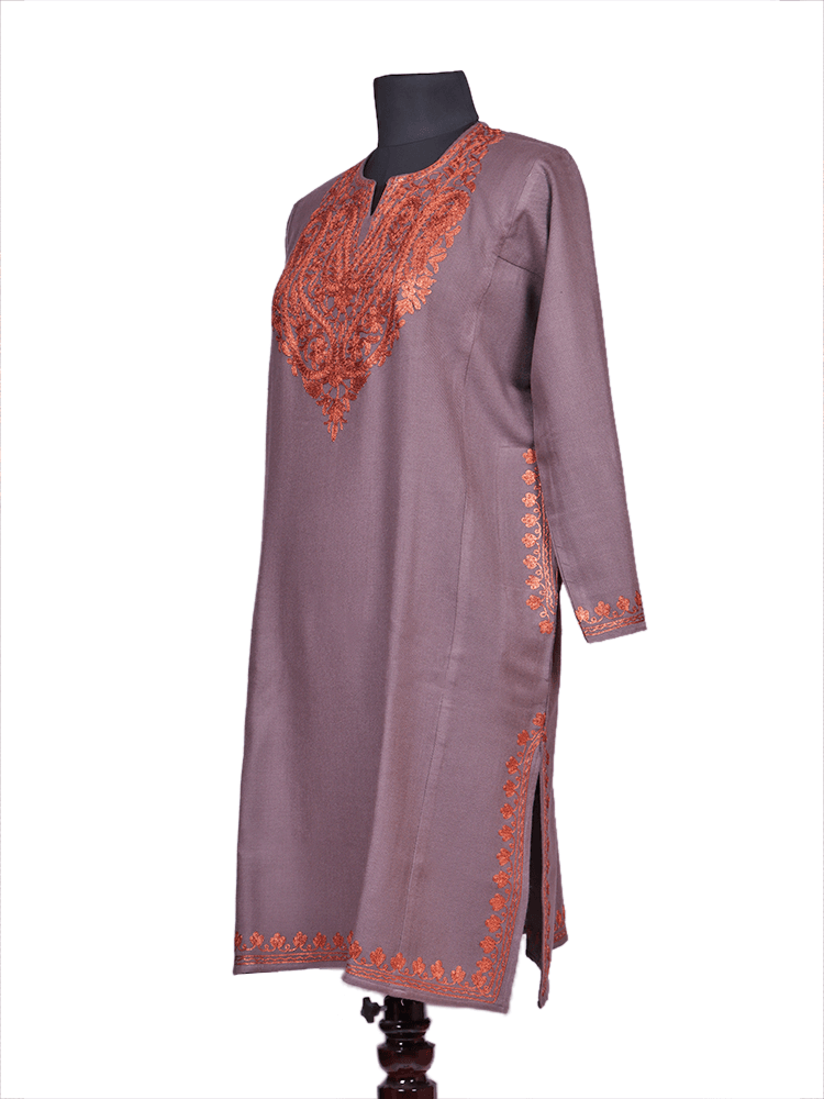 Zarqash-e-Pashmina: Copper Zari Embriodery pheran - Shopping in Kashmir