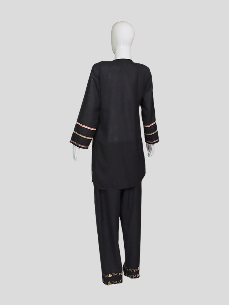 Zariya Kashmiri Aari Embroidered Jet Black Summer Cool Cotton Coord Set