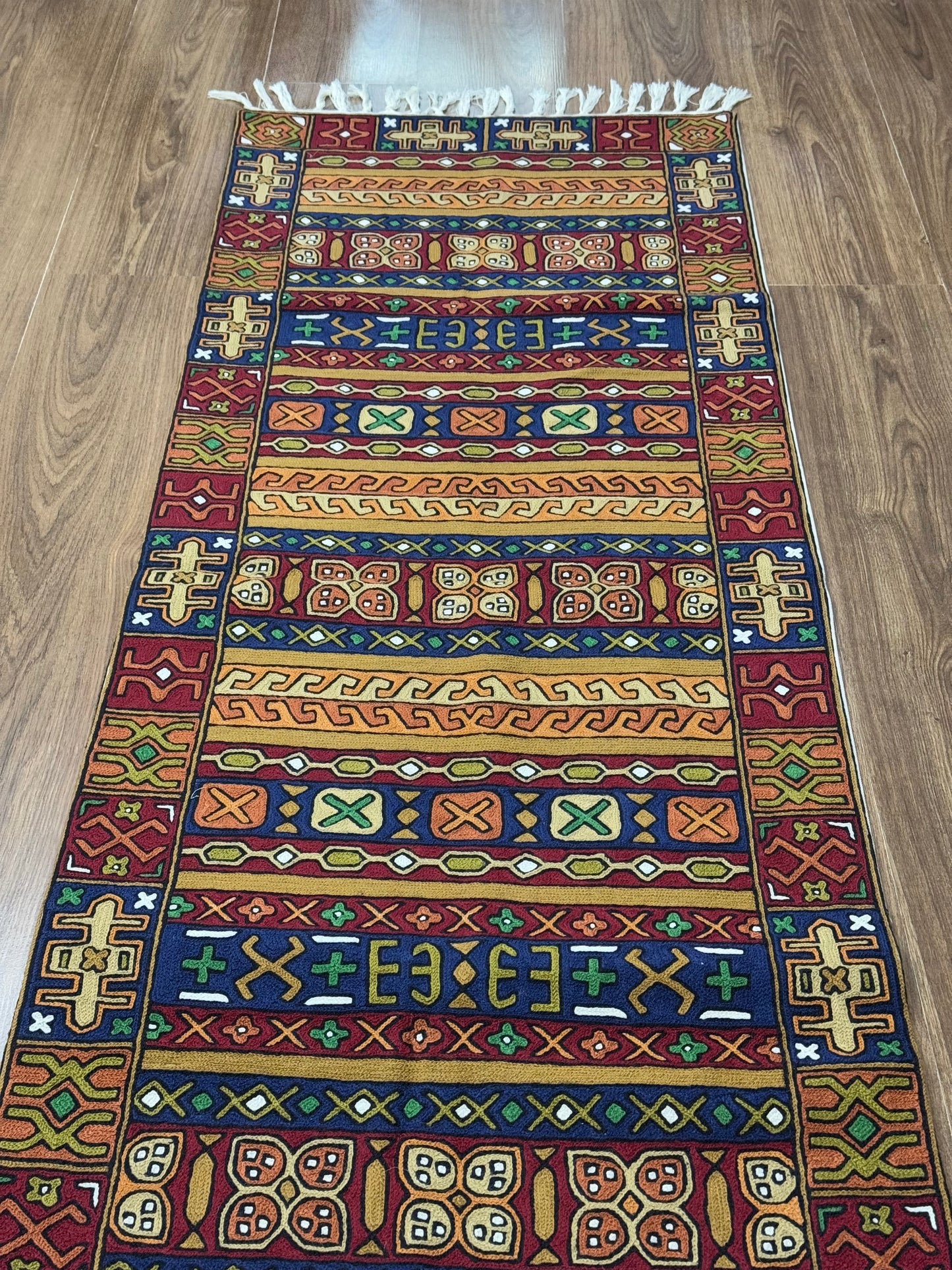 Kilim Design Handmade Chainstitch Runner/Rug/Wall Hanging - Shopping in Kashmir