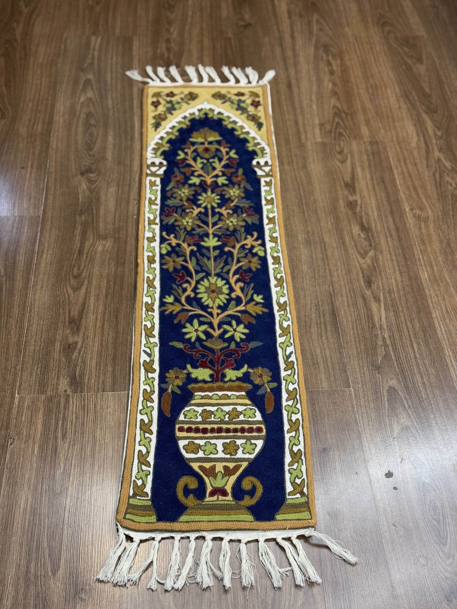 Chainstitch Rugs and Runner - Shopping in Kashmir