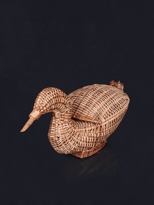 Shaakh Kashmiri Willow Lidded Duck Basket - Shopping in Kashmir