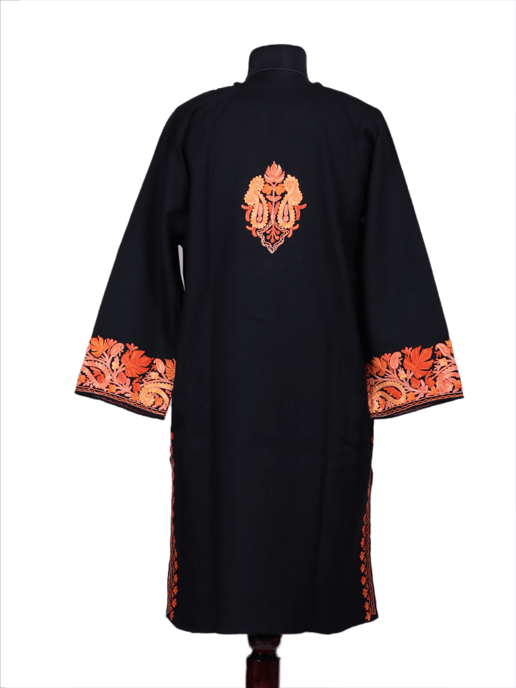 Rang-e-khizan: Chinar raizkaar Aari Embroidery Pheran - Shopping in Kashmir