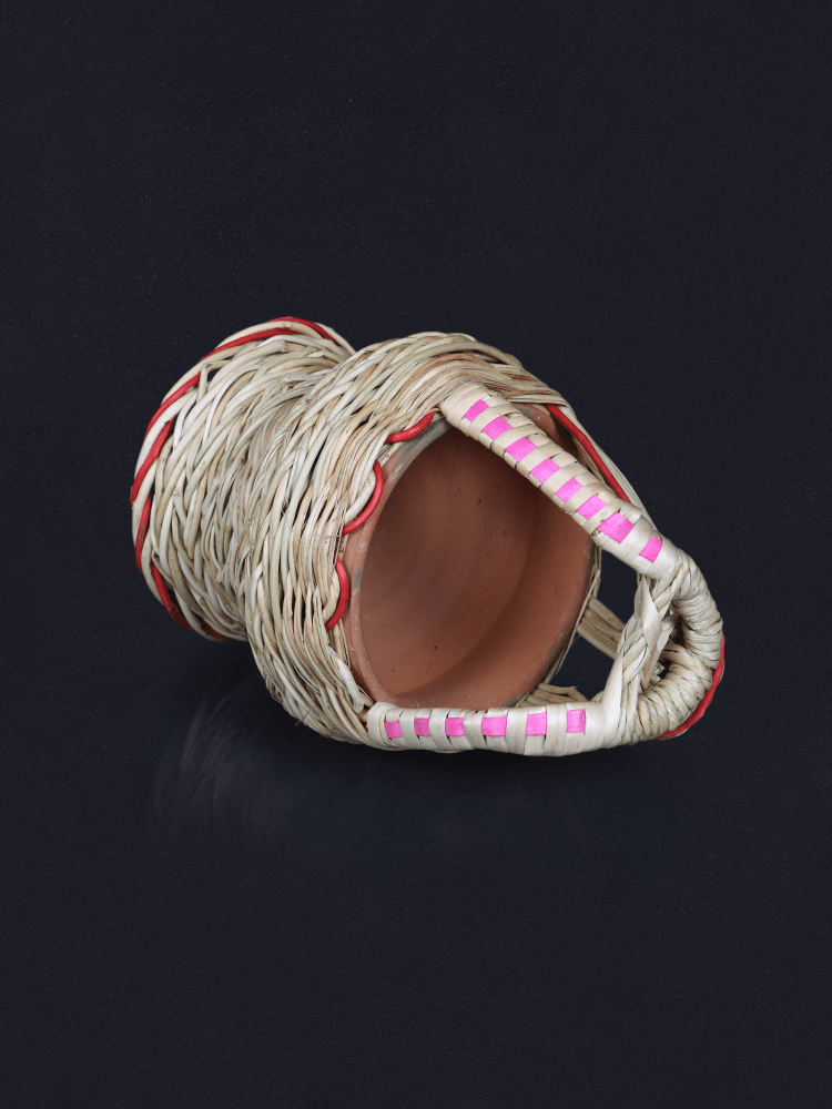 Shaakh Kashmiri Traditional Wicker Hot Pot - Shopping in Kashmir