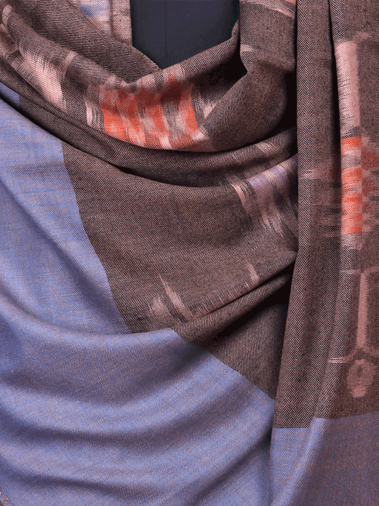 Multicolored Ikkat Pashmina Shawl - Shopping in Kashmir