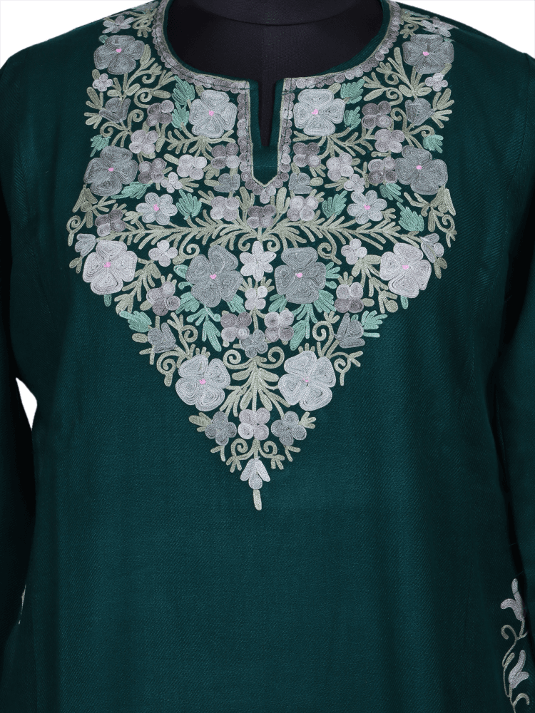 Zarbaft-e-Nazakat: green nich poshkar Aari Embroidery pheran - Shopping in Kashmir