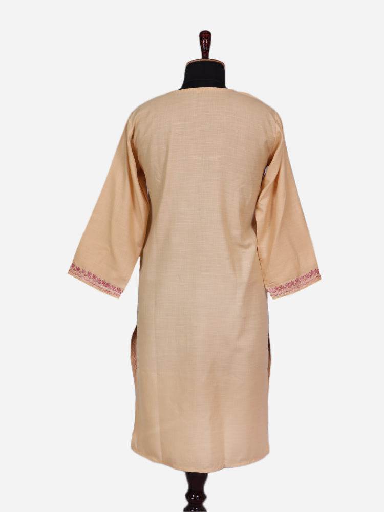 nAARI Pastel Peach Kashmiri Aari Embroidered Cotton Kurti - Shopping in Kashmir