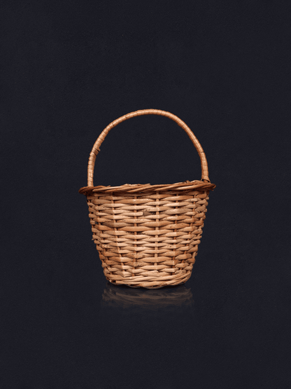 Shaakh Classic Kashmiri Willow Carry Basket - Shopping in Kashmir