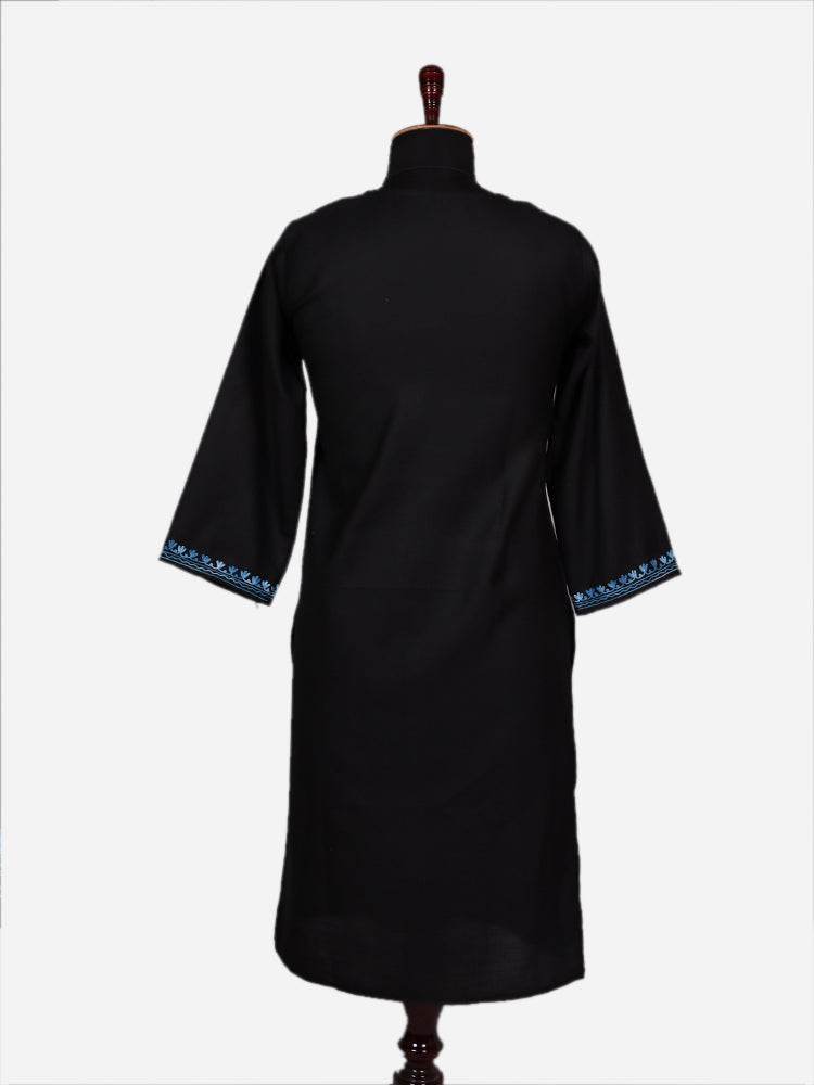 nAARI Solid Black Kashmiri Aari Embroidered Cotton Kurti - Shopping in Kashmir