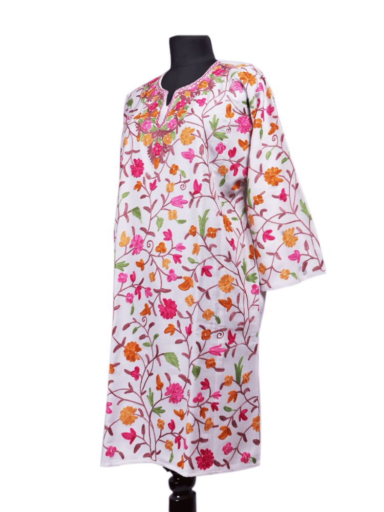 Noor-e-Posh: jaali Poshkaar Aari Embriodery Pheran - Shopping in Kashmir