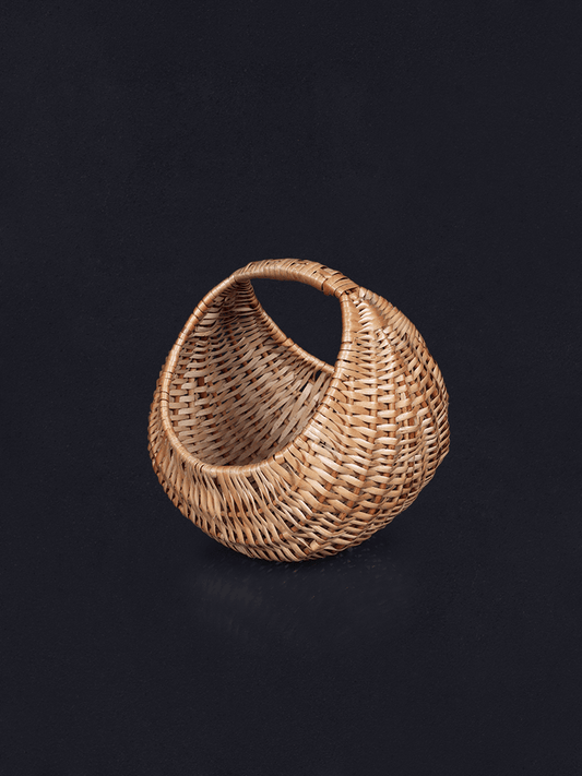 Shaakh Kashmiri Willow Scoop Basket - Shopping in Kashmir