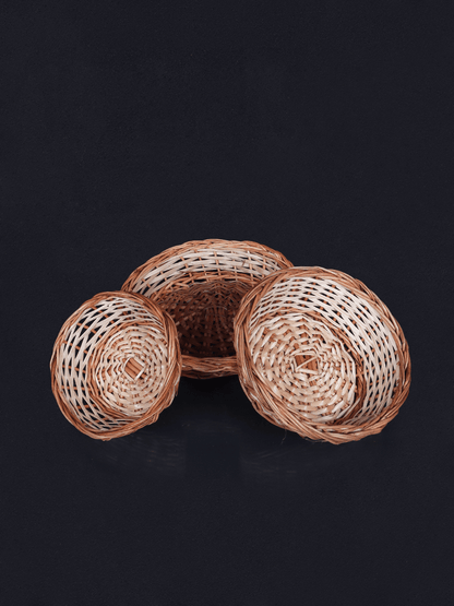 Shaakh Traditional Flat Willow Dry Fruit Baskets (Set of 3) - Shopping in Kashmir
