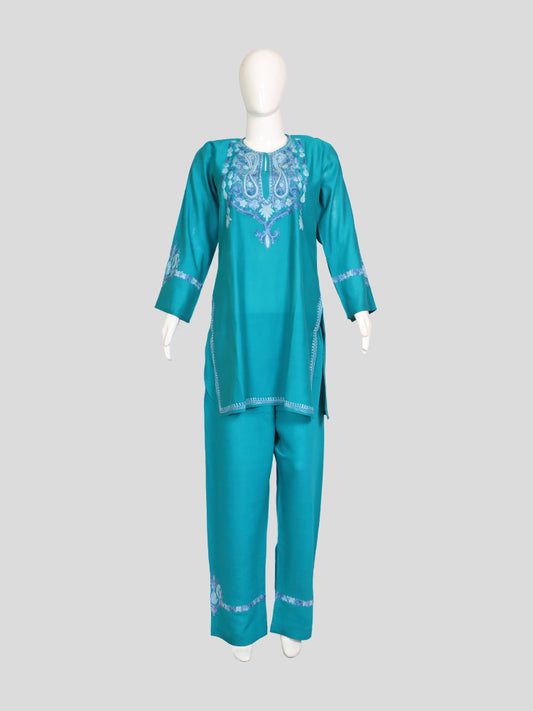 Zariya Kashmiri Aari Embroidered Sky Blue Silk Coord Set