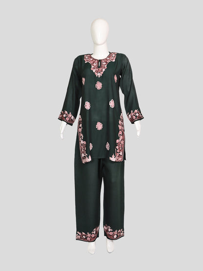 Zariya Kashmiri Aari Embroidered Hunter Green Silk Coord Set