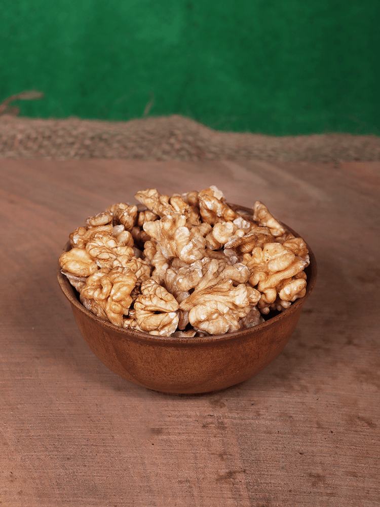 Harud Kashmiri Walnut Kernels Snow White Half(250 gm) - Shopping in Kashmir