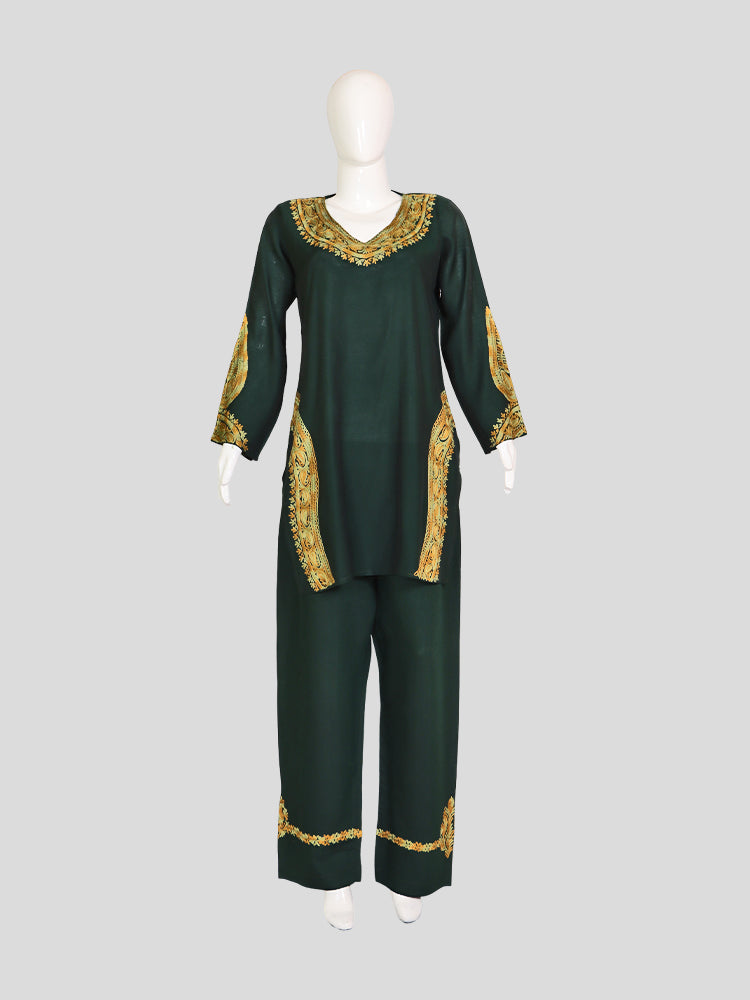 Zariya Kashmiri Aari Embroidered Forest Green Silk Coord Set