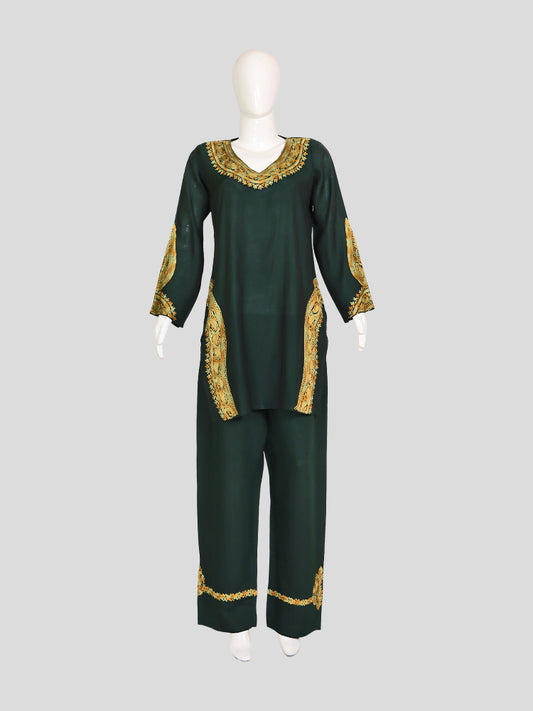 Zariya Kashmiri Aari Embroidered Forest Green Silk Coord Set
