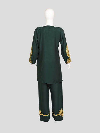 Zariya Kashmiri Aari Embroidered Forest Green Silk Coord Set