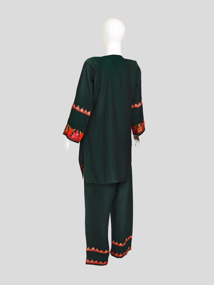 Zariya Kashmiri Aari Embroidered Timber Green Silk Coord Set