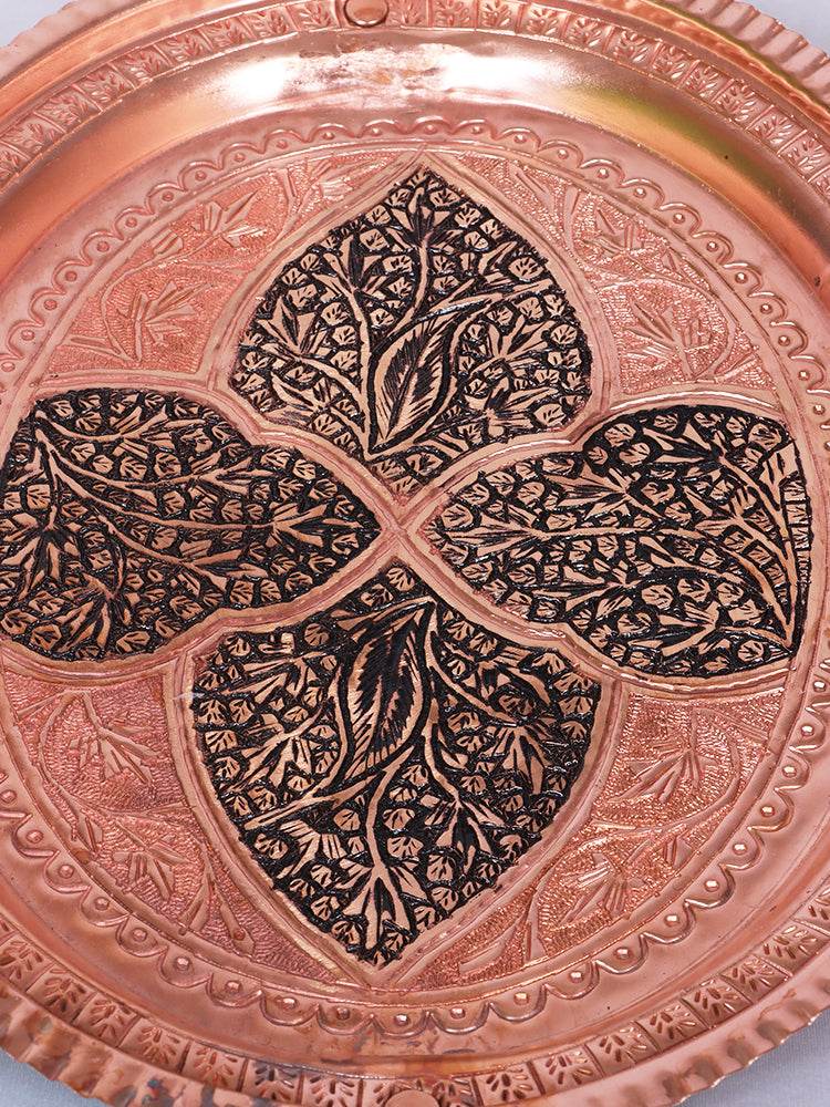 Kashmiri Kandkaari Round Copper Tray (Majma) - Shopping in Kashmir