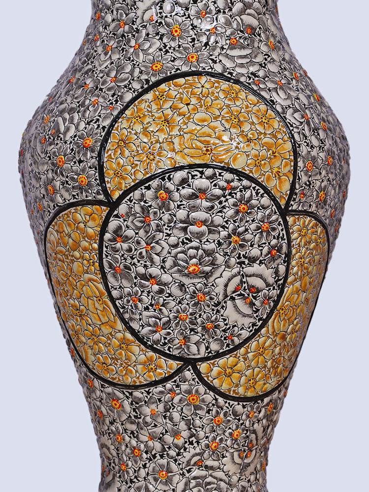 White N Gold Papier Mache Flower Vase - Shopping in Kashmir