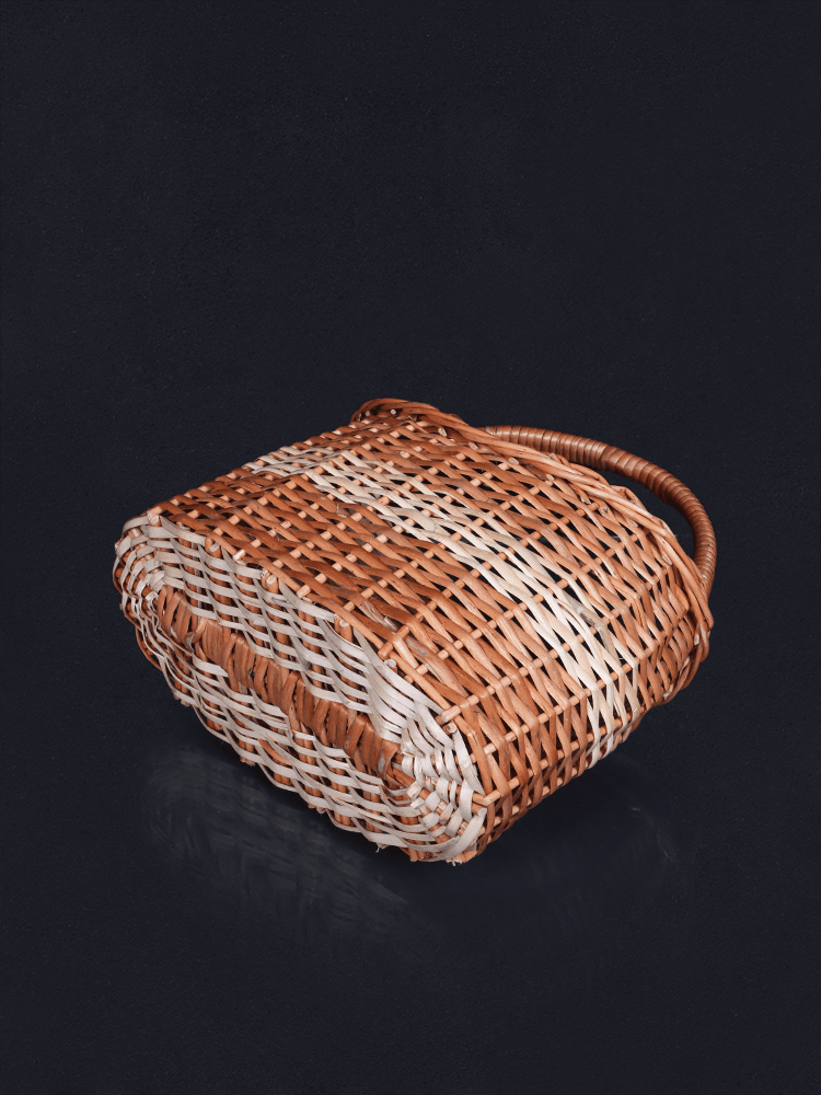 Shaakh Kashmiri Willow Carry Basket - Shopping in Kashmir