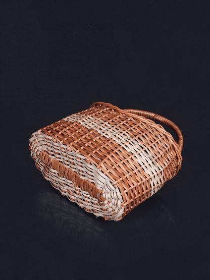 Shaakh Kashmiri Willow Carry Basket - Shopping in Kashmir
