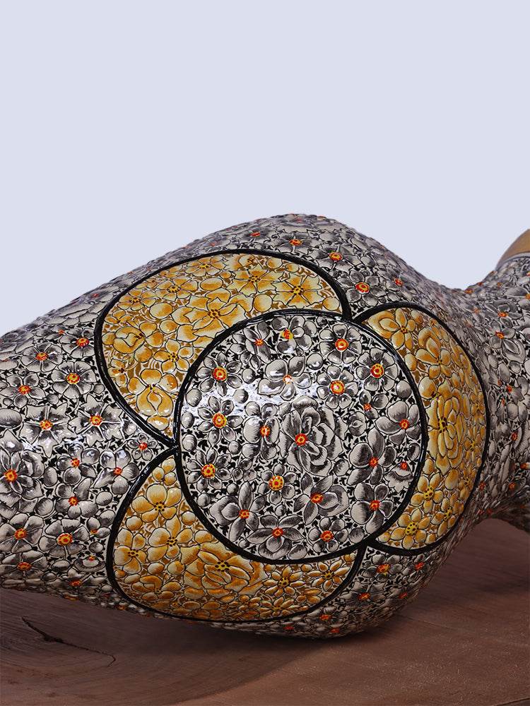 White N Gold Papier Mache Flower Vase - Shopping in Kashmir