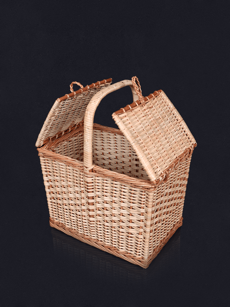 Shaakh Kashmiri Handwoven Willow Lidded Picnic / Keepsake Basket - Shopping in Kashmir