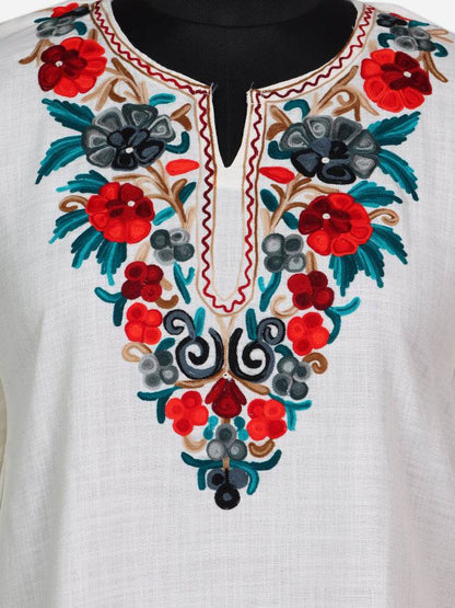 nAARI Creamish White Kashmiri Aari Embroidered Cotton Kurti - Shopping in Kashmir