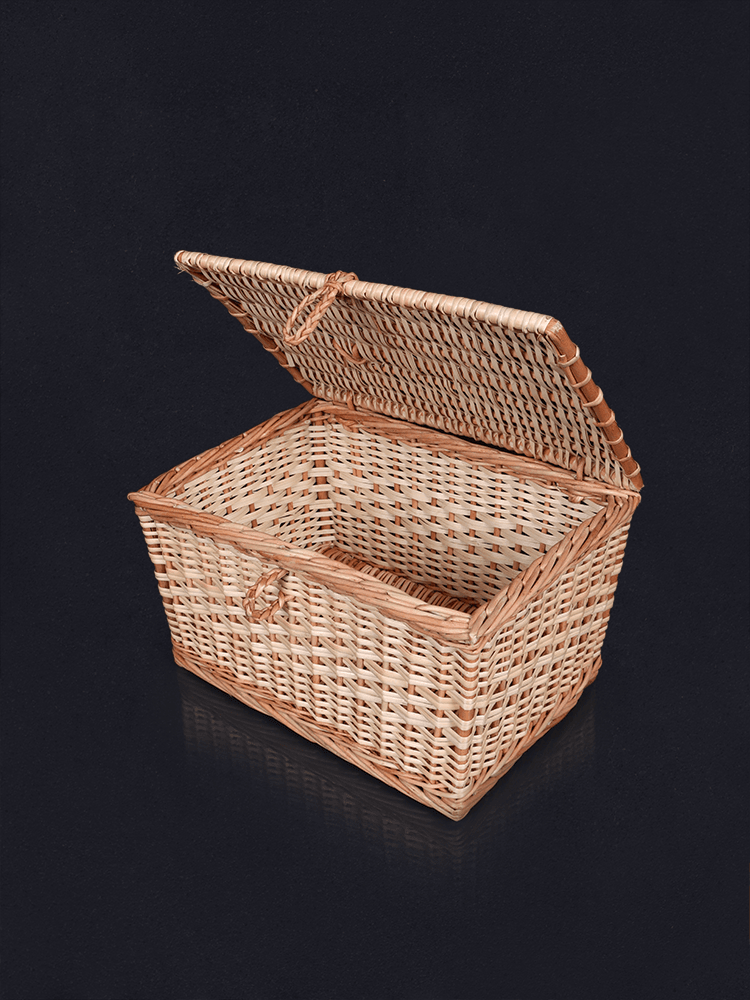 Shaakh Handmade Flat-Lidded Kashmiri Willow Storage Basket - Shopping in Kashmir