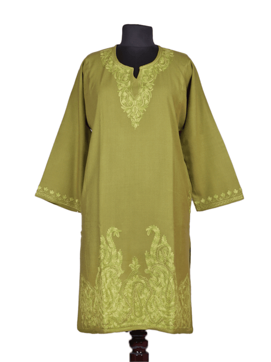 Shanaz-e-Nazakat: Raizkar self Aari Embriodery pheran - Shopping in Kashmir