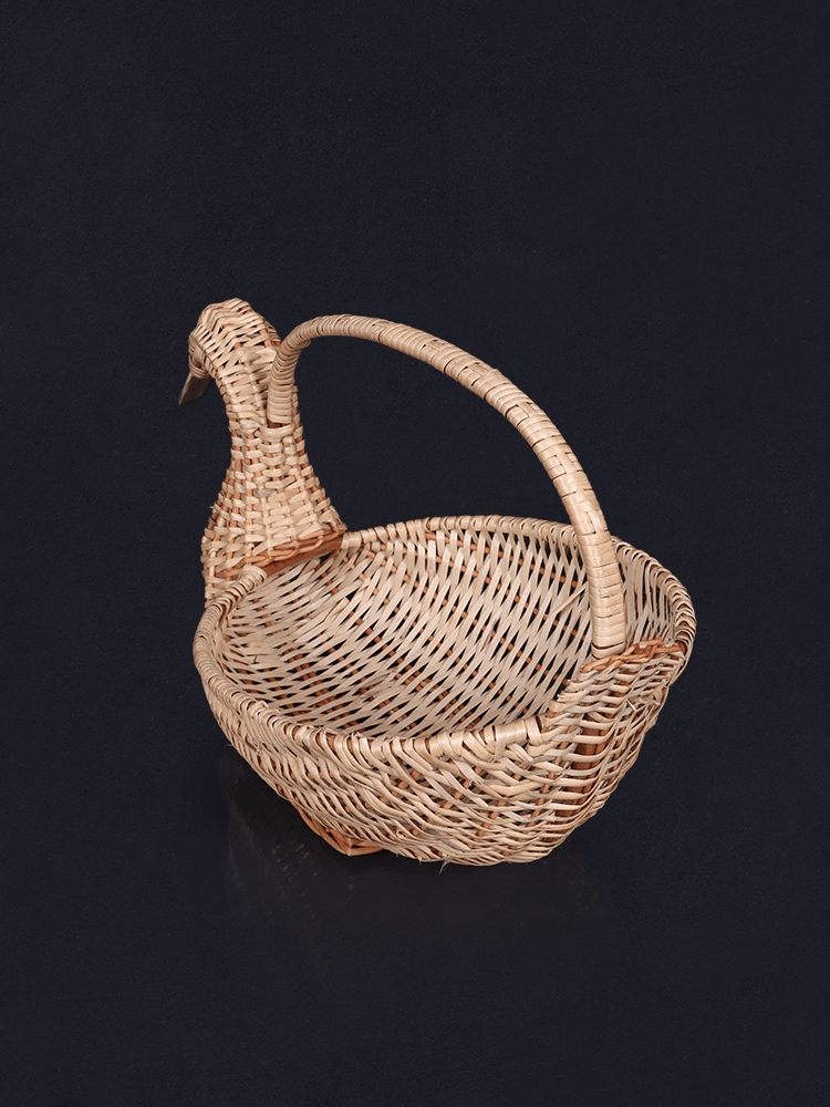 Shaakh Duck-Shaped Kashmiri Willow Basket - Shopping in Kashmir