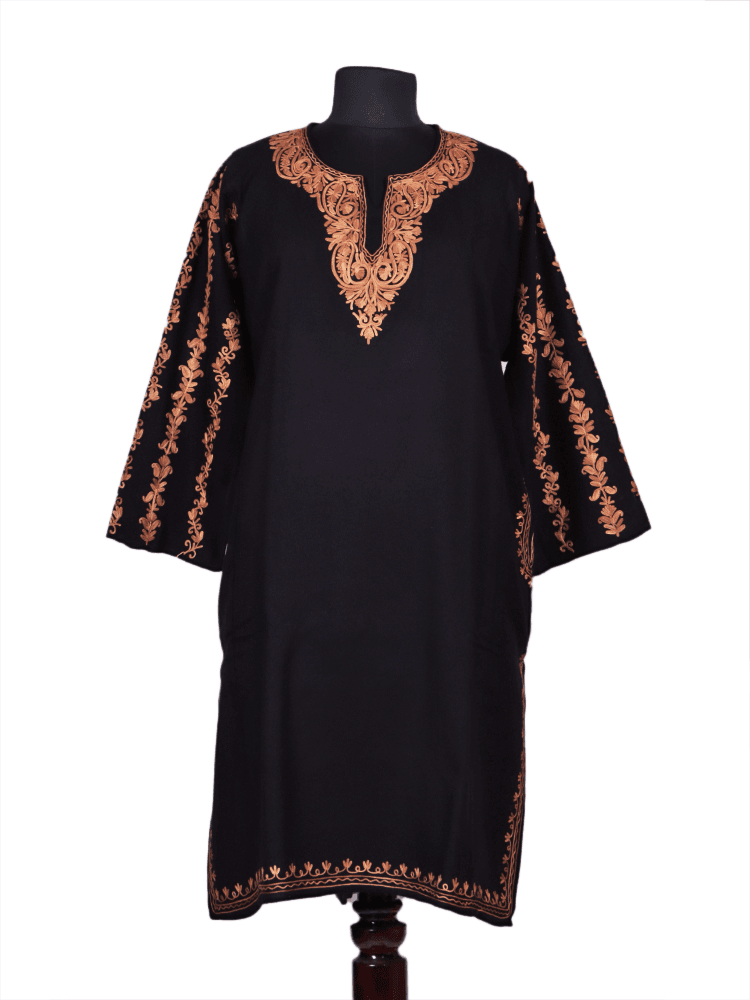 Raaz-e-Mah: raizkaar black Aari Embriodery pheran - Shopping in Kashmir