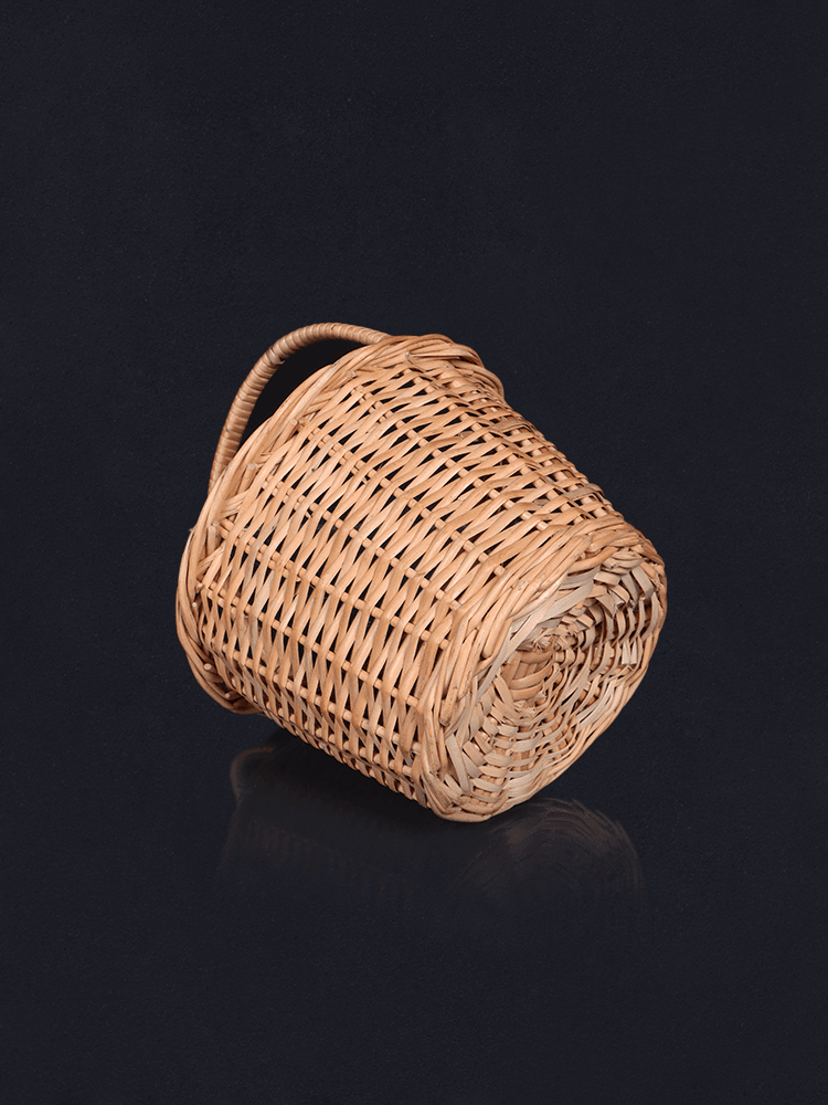 Shaakh Classic Round Multi-Purpose Kashmiri Willow Basket - Shopping in Kashmir