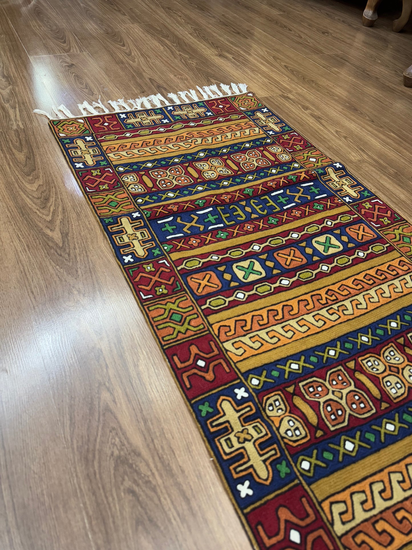 Kilim Design Handmade Chainstitch Runner/Rug/Wall Hanging - Shopping in Kashmir