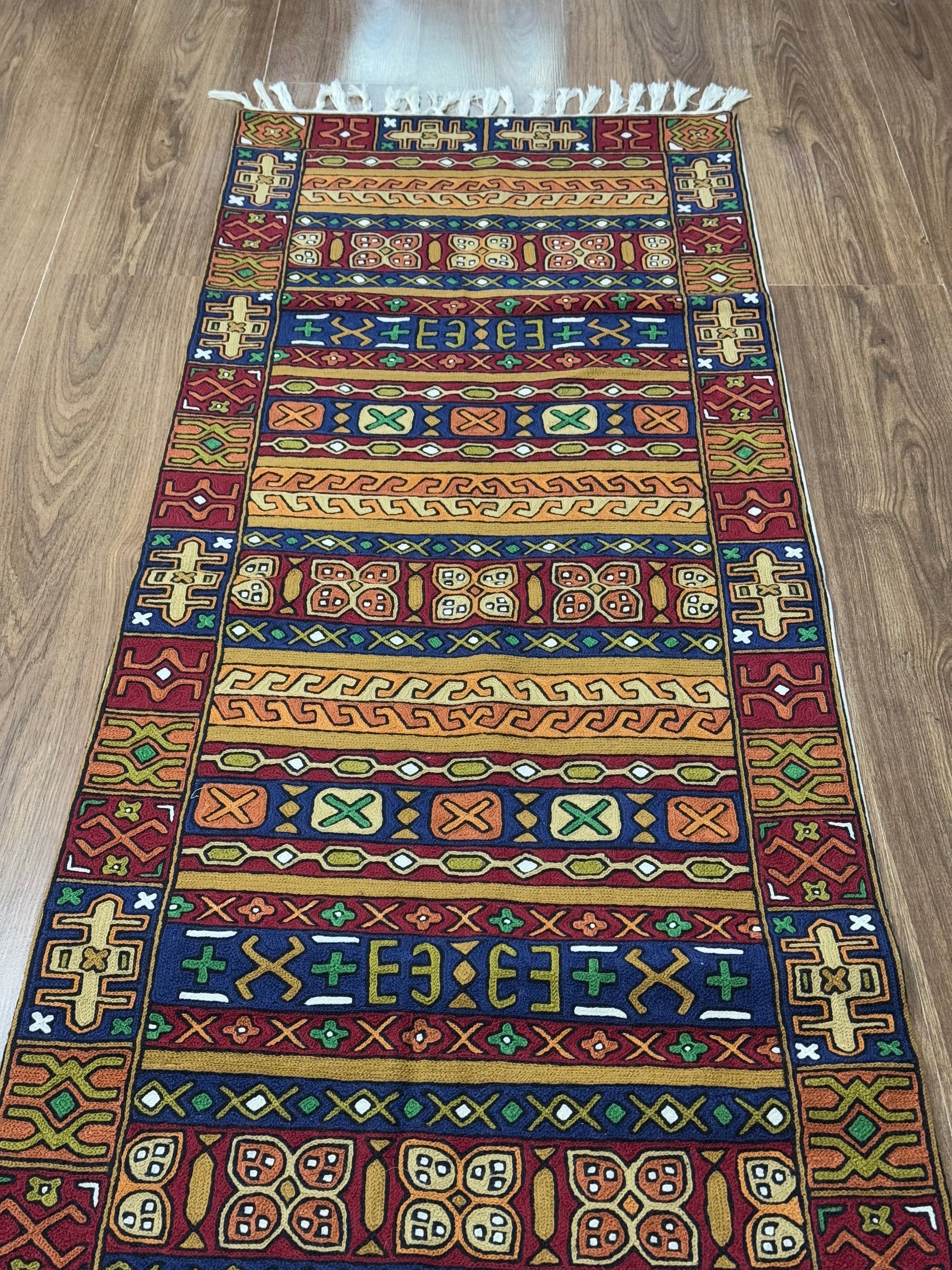 Kilim Design Handmade Chainstitch Runner/Rug/Wall Hanging - Shopping in Kashmir
