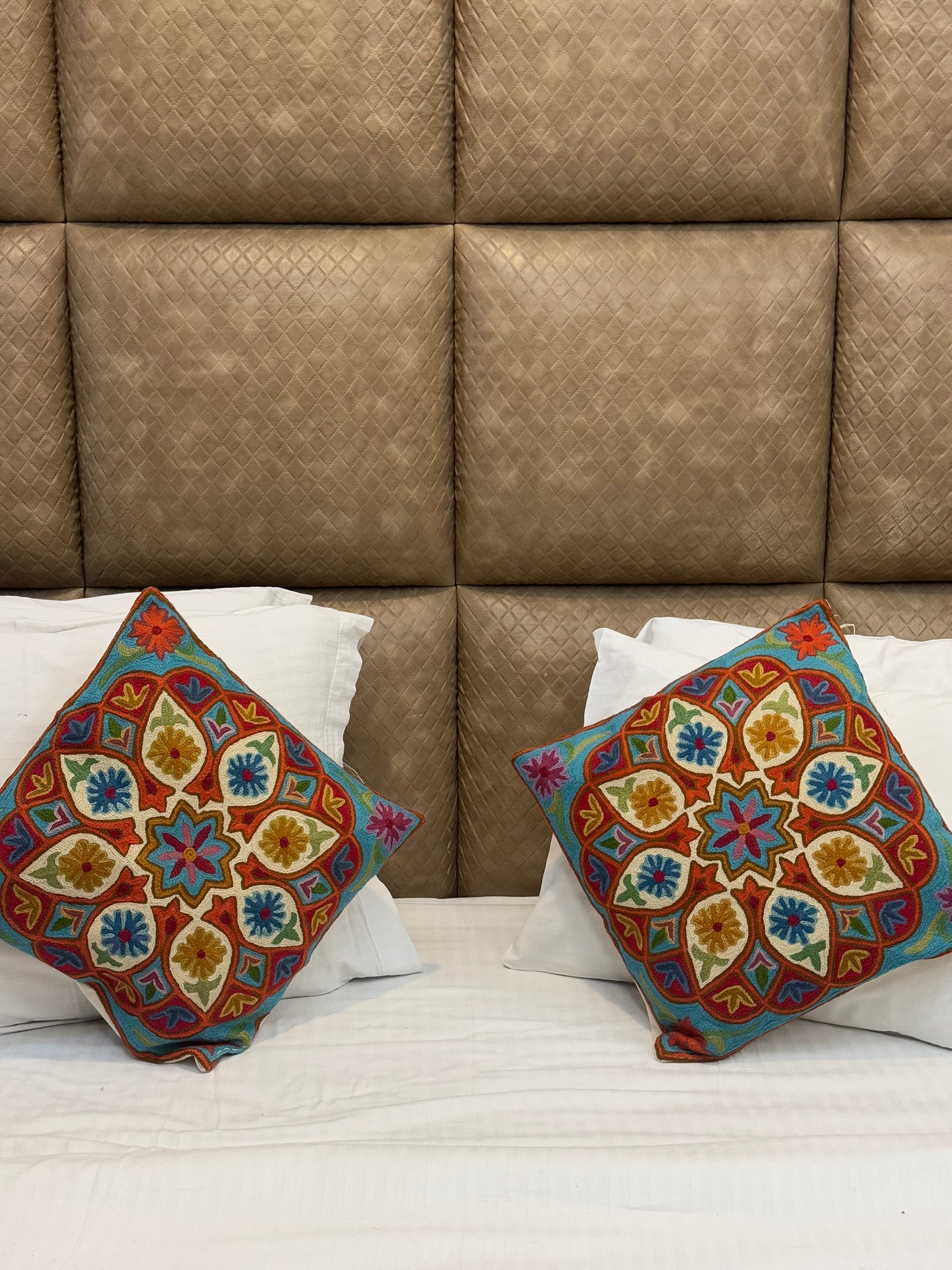 Mid Flora Design Handmade Chainstitch Cushion Cover (Set of Two) - Shopping in Kashmir