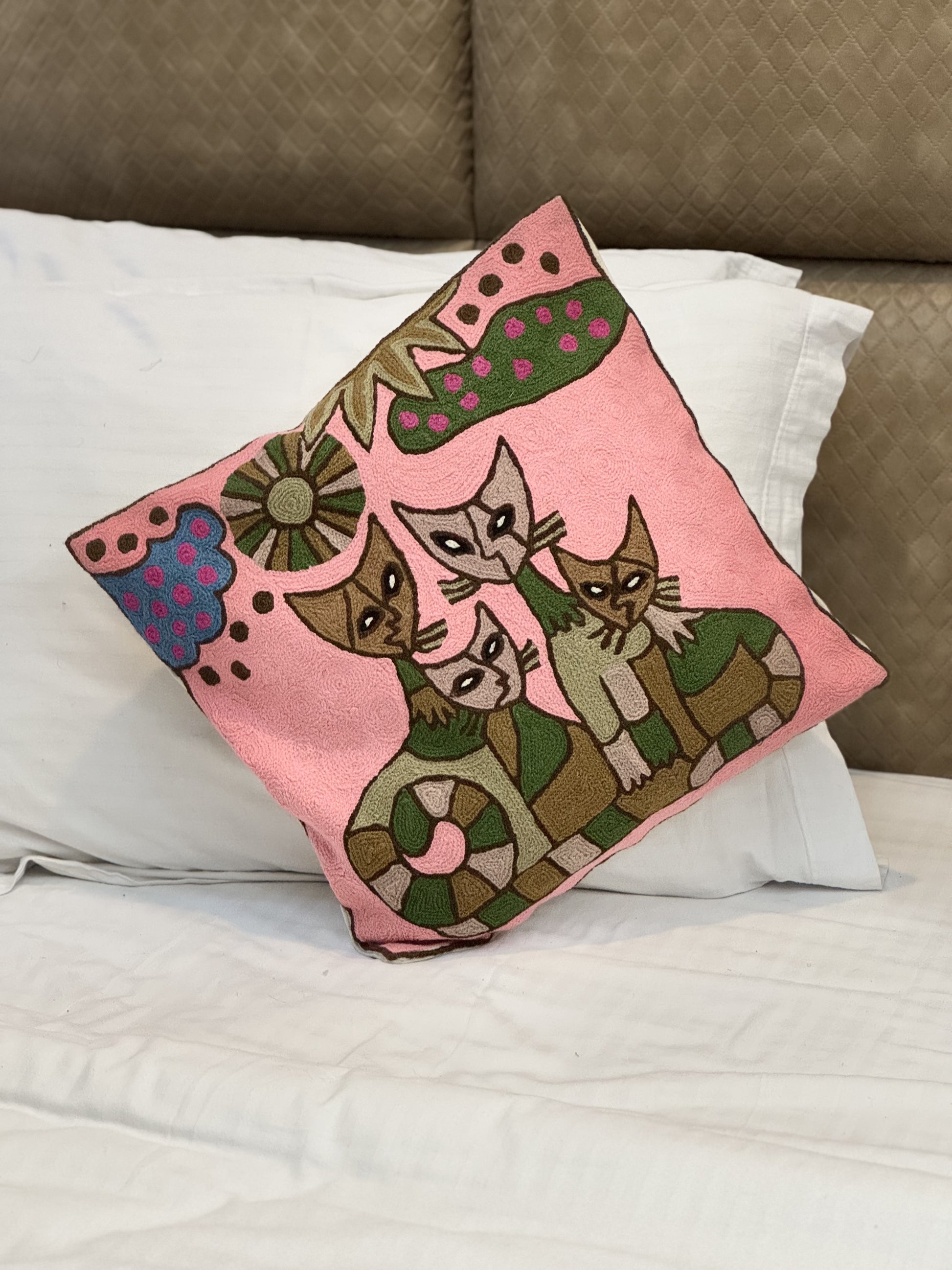 Cat Kitten Design Handmade Chainstitch Cushion Cover (Set of Two) - Shopping in Kashmir
