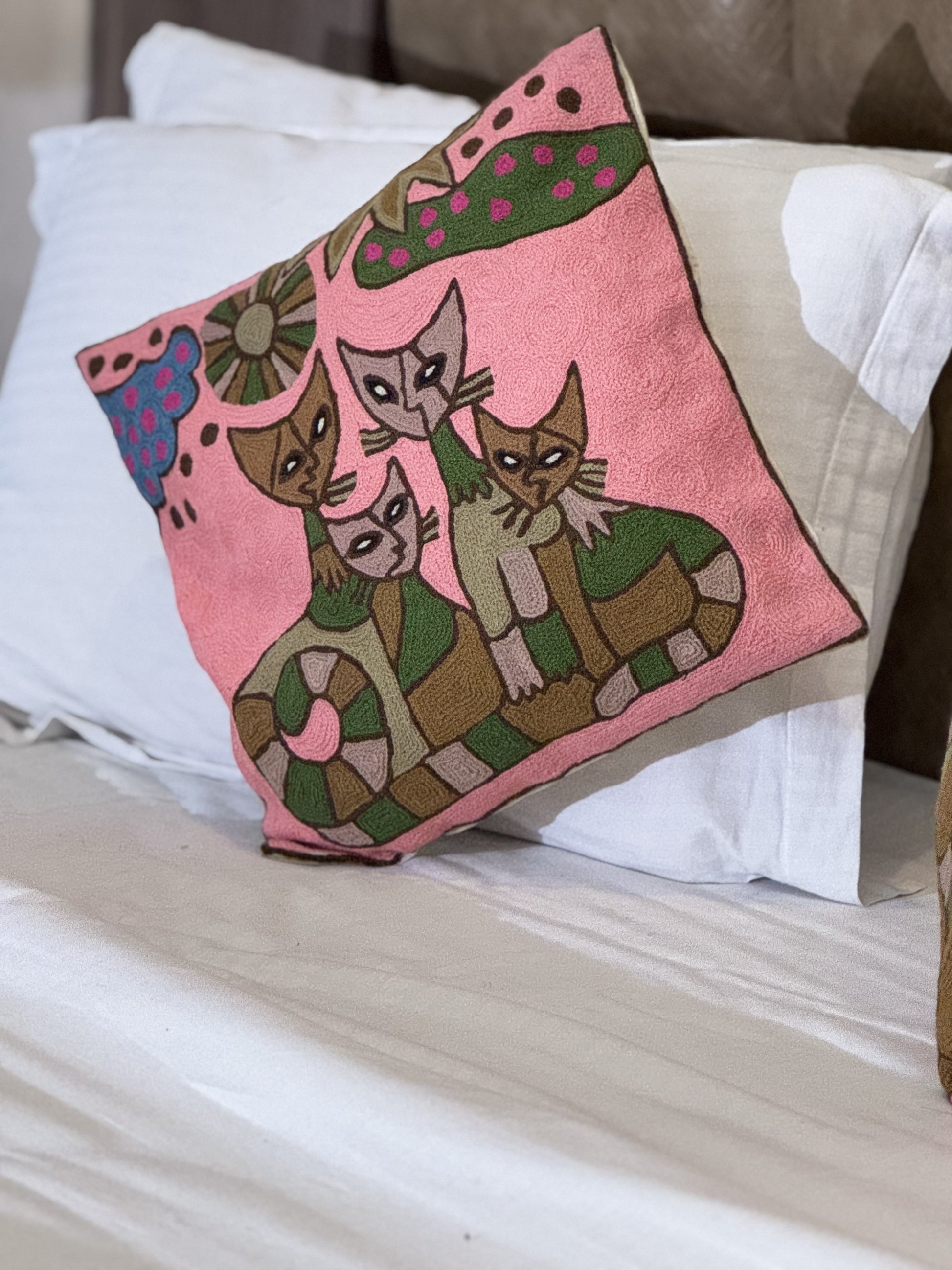 Cat Kitten Design Handmade Chainstitch Cushion Cover (Set of Two) - Shopping in Kashmir
