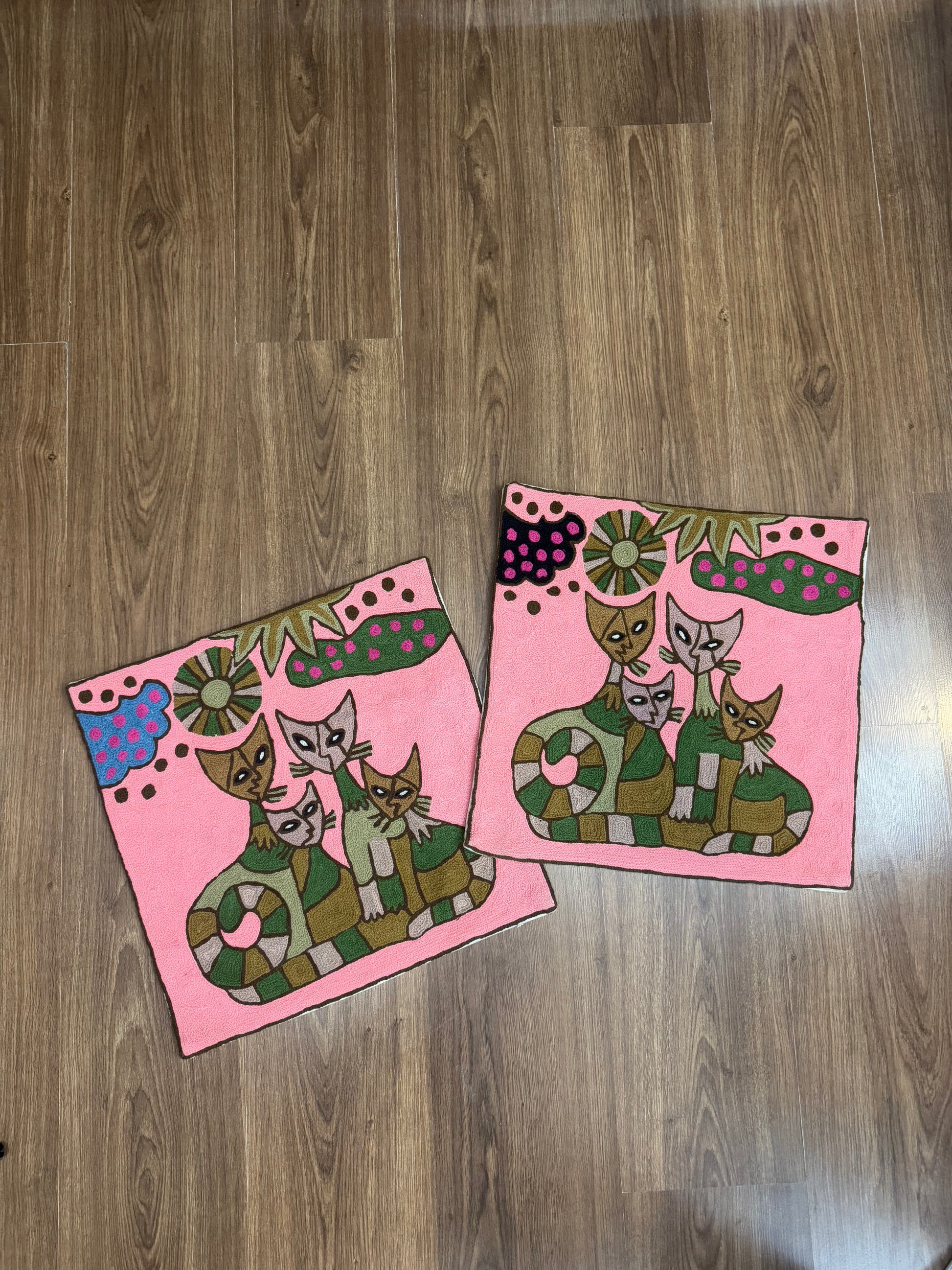 Cat Kitten Design Handmade Chainstitch Cushion Cover (Set of Two) - Shopping in Kashmir