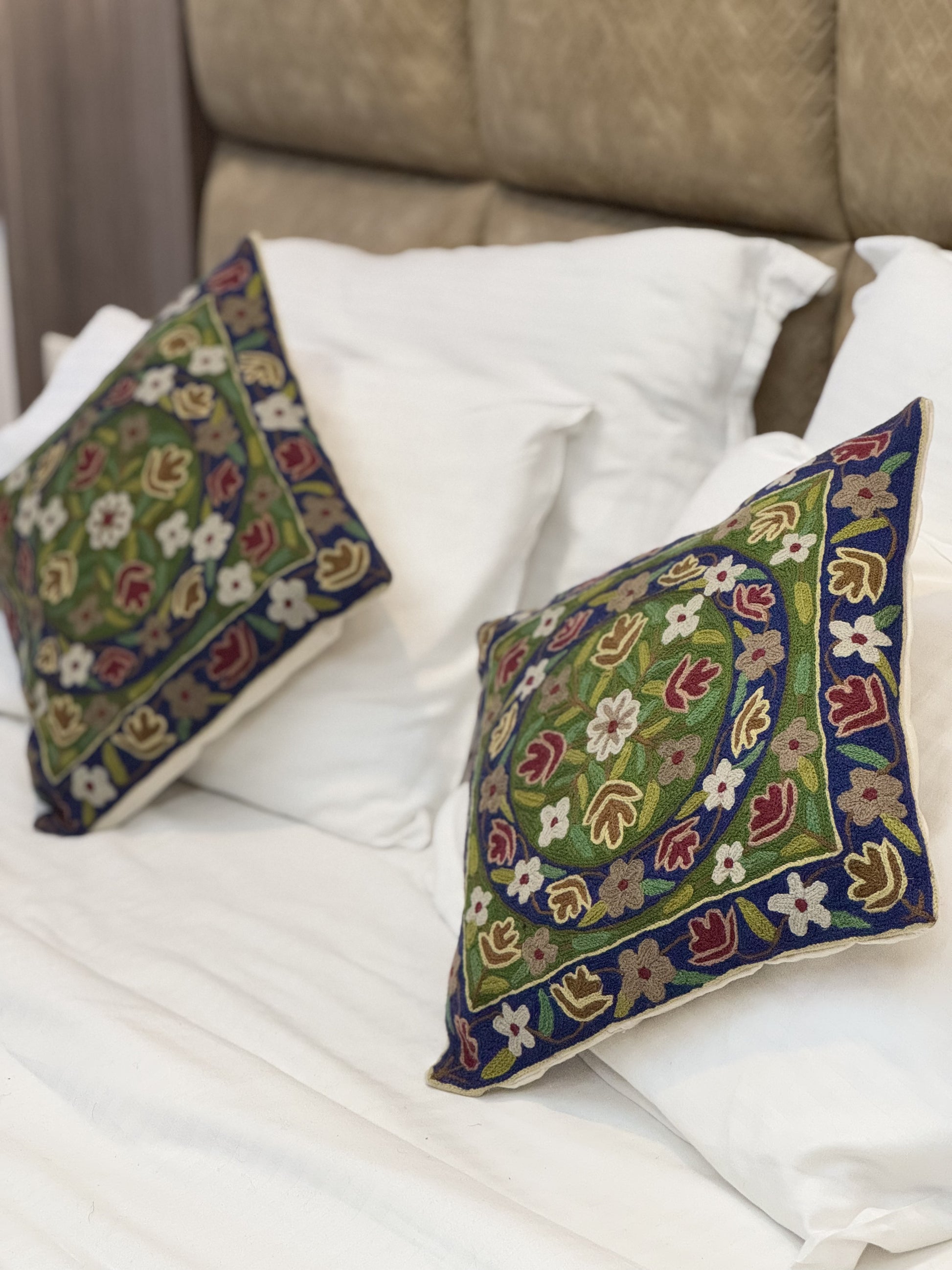 Lovely Poshkaar Design Handmade Chainstitch Cushion Cover (Set of Two) - Shopping in Kashmir
