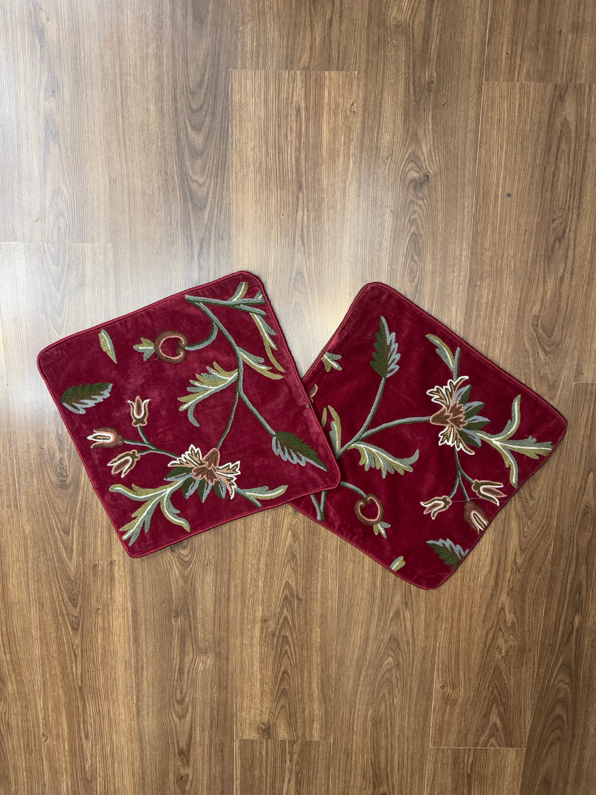 Floral Vine Handmade Chainstitch Cushion Cover (Set of Two) - Shopping in Kashmir
