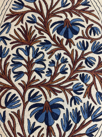 Tree Design Oval Woolen Namda - Shopping in Kashmir